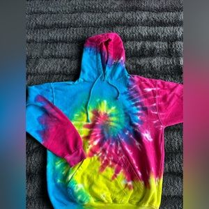 Tye dye hoodie!